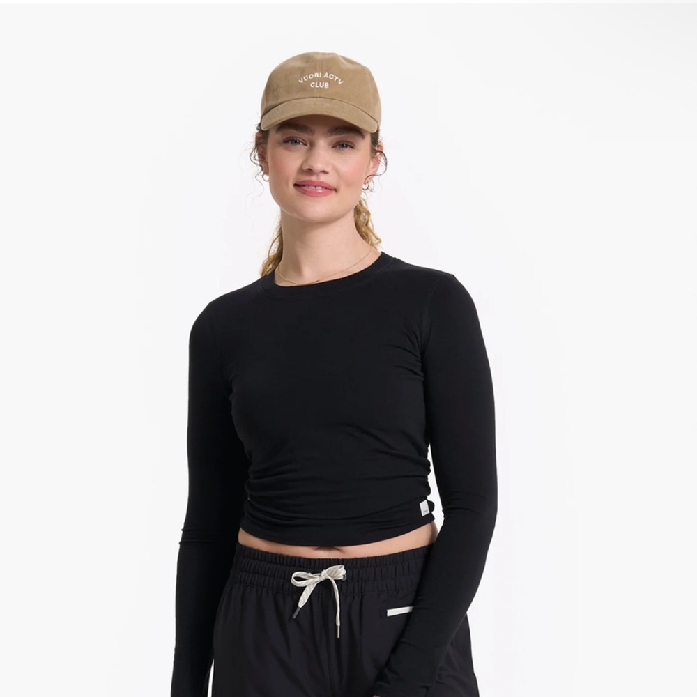 Vuori Long Sleeve Coast Crop Crew